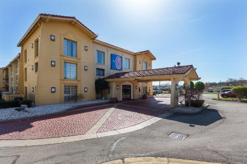 Motel 6-Knoxville, TN image 13